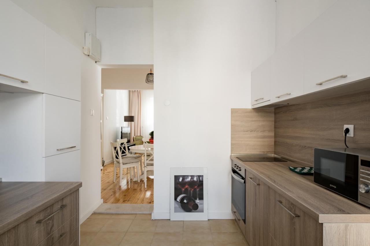 Spacious 3 Bedroom Home In Sofia'S Top Center Екстериор снимка