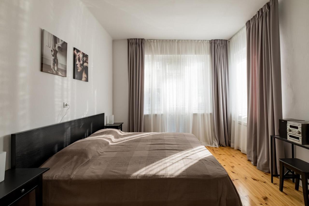 Spacious 3 Bedroom Home In Sofia'S Top Center Екстериор снимка